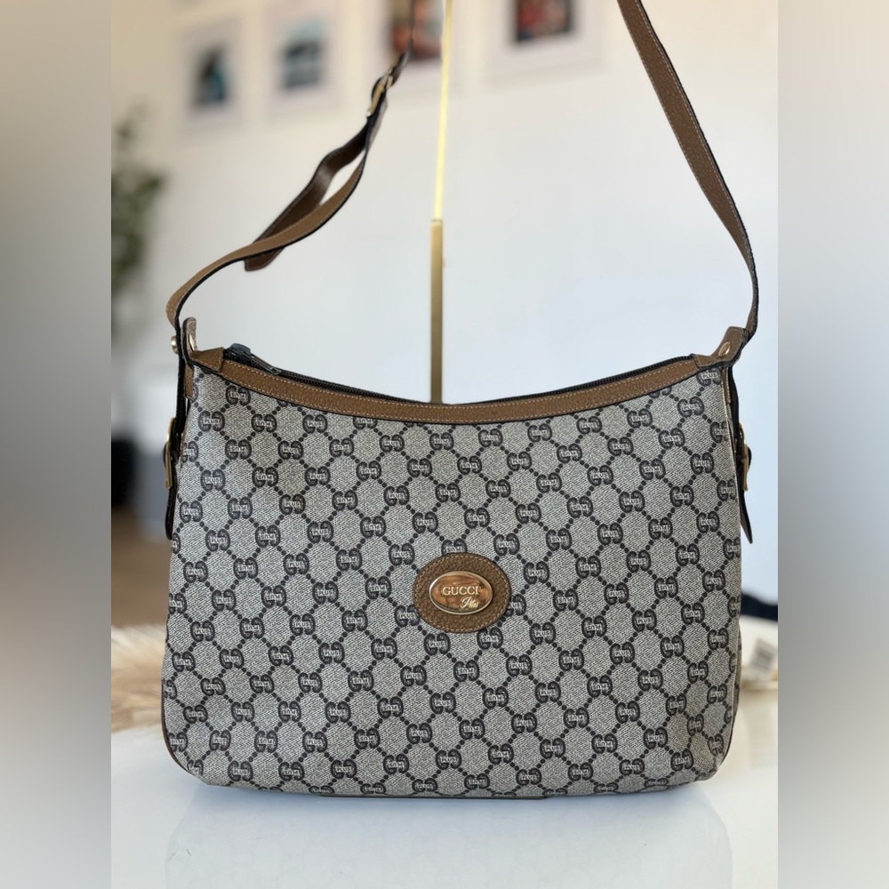 Gucci Plus Shoulder Bag